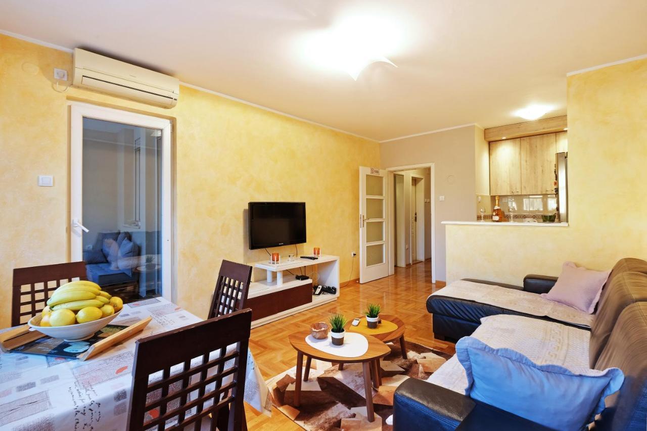 Sky City View Apartment & Big Terrace Белград Экстерьер фото